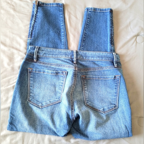 Loft Curvy Skinny Ankle -Sz 8, Blue, GUC - Picture 4 of 11